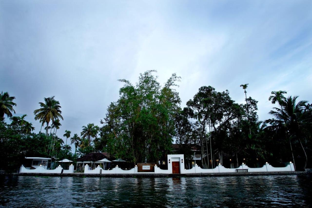 Alappuzha Bamboo Lagoon Backwater Front Resort מראה חיצוני תמונה