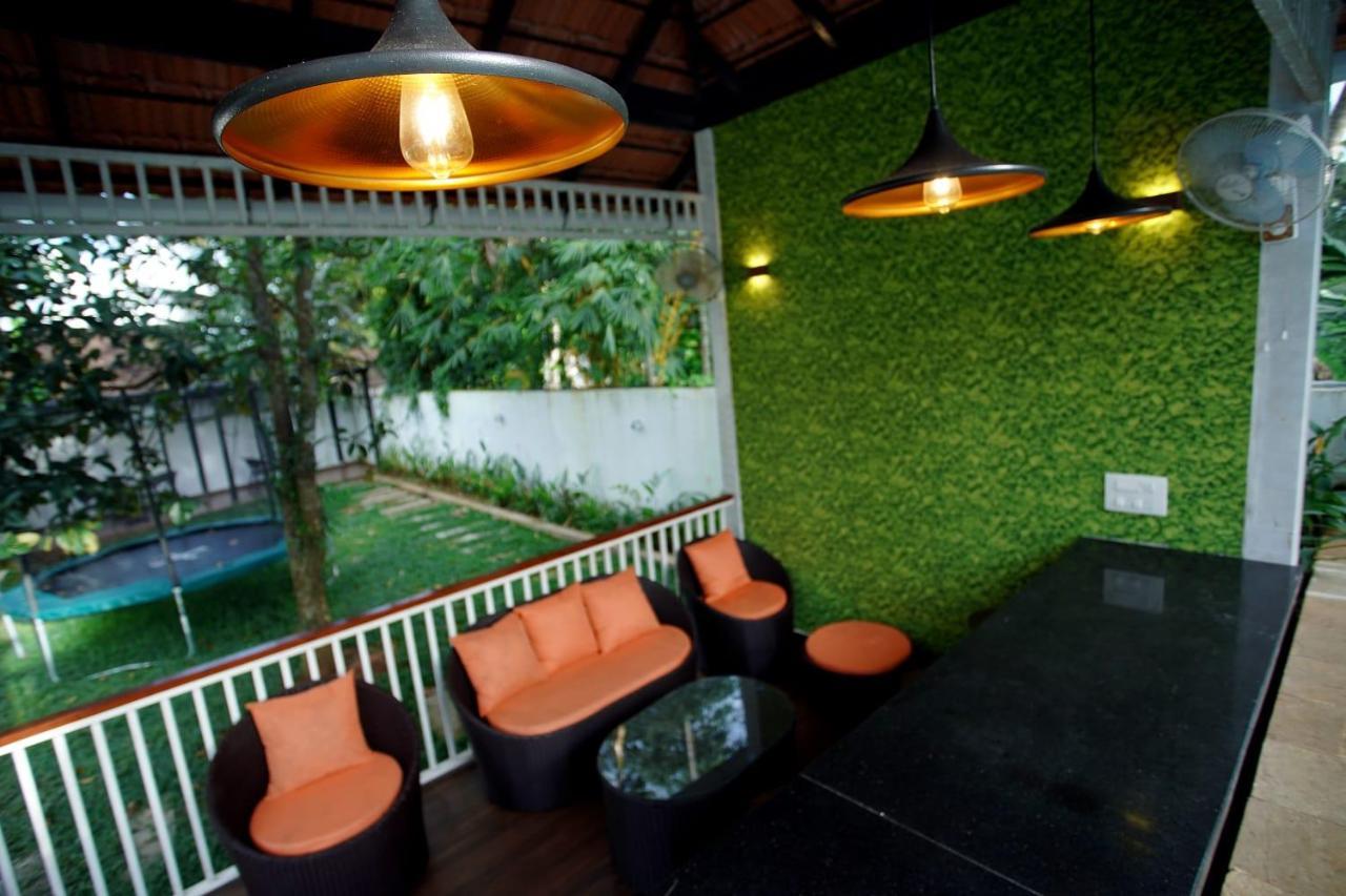 Alappuzha Bamboo Lagoon Backwater Front Resort מראה חיצוני תמונה