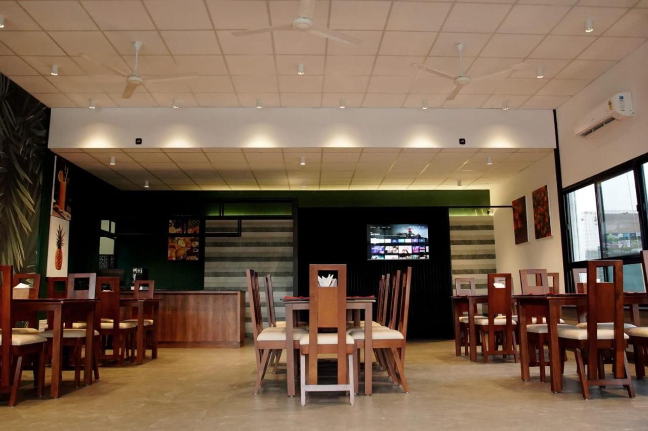 Alappuzha Bamboo Lagoon Backwater Front Resort מראה חיצוני תמונה